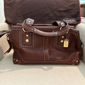 Vintage Coach Hamptons Andrea Satchel. Style # 10555